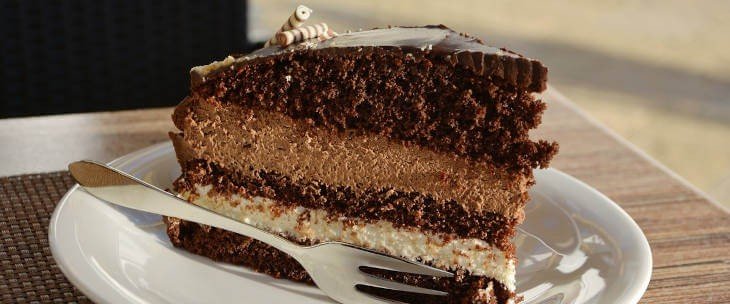 Ćokoladna torta sa lešnicima