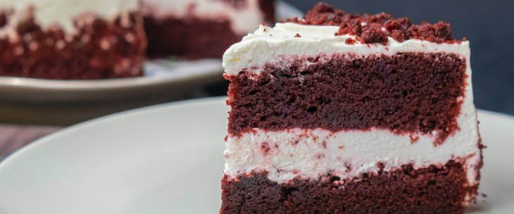 Red velvet torta